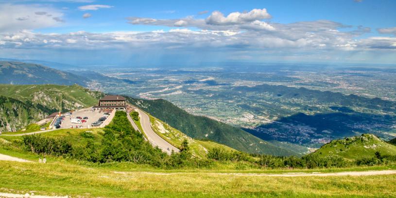 Monte Grappa Faszinierender Panoramablick auf dem Partisanenberg